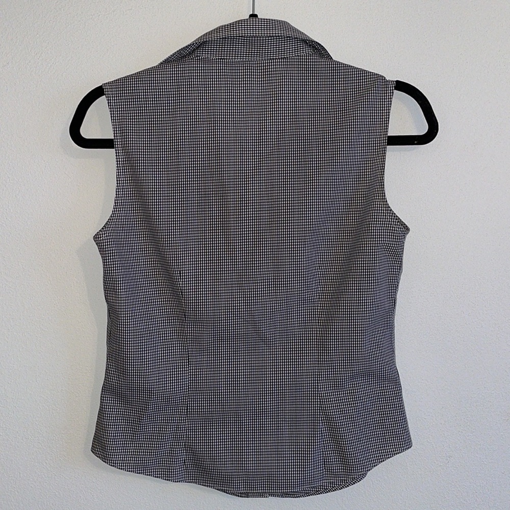 Gingham Button Up Blouse - Picture 4 of 5
